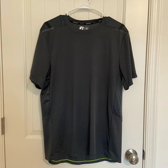 NWOT |‎ Russell men’s training fit active tshirt — large - Picture 1 of 5